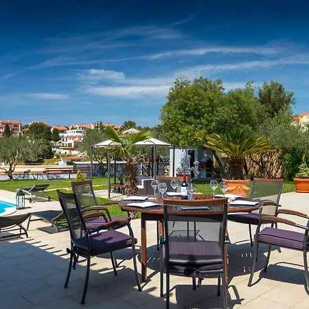 Contessa Holiday home